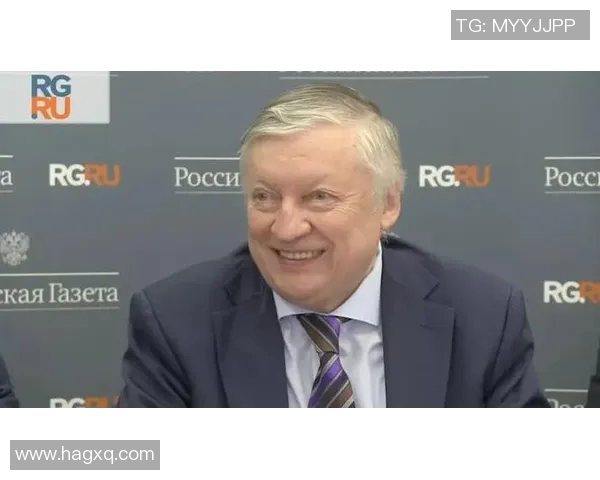 卡尔波夫：国际象棋传奇的智慧与策略之路探秘