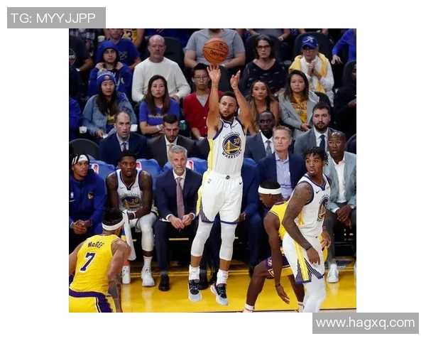 勇士与湖人季前赛精彩对决回顾及赛后分析